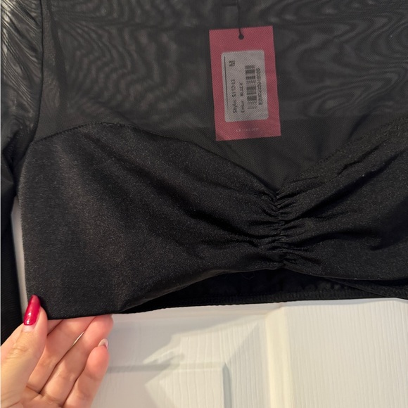 NWT Edikted Sheer Top - Picture 3 of 4